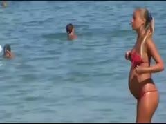 Amazing When the 18-year-old white bitch in a belt reveals her pregnant belly, she stuns.